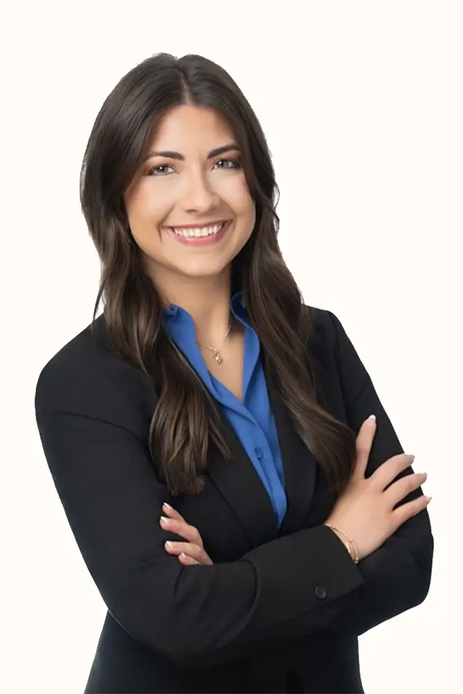 Caylee headshot 1